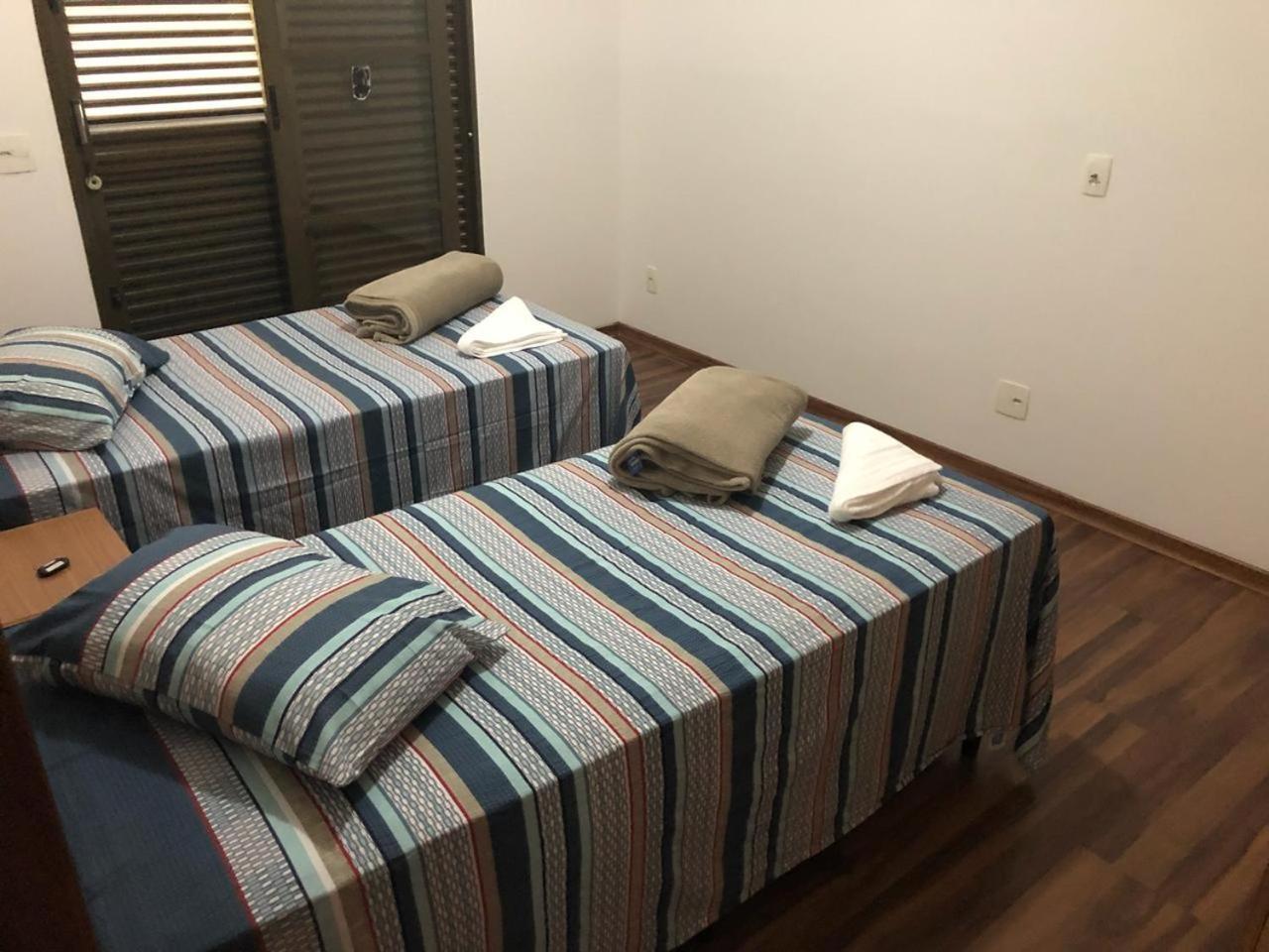 Hospedagem Oliveira Vaz Lobo Appartement Mococa Buitenkant foto