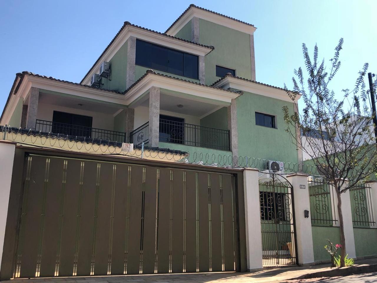 Hospedagem Oliveira Vaz Lobo Appartement Mococa Buitenkant foto